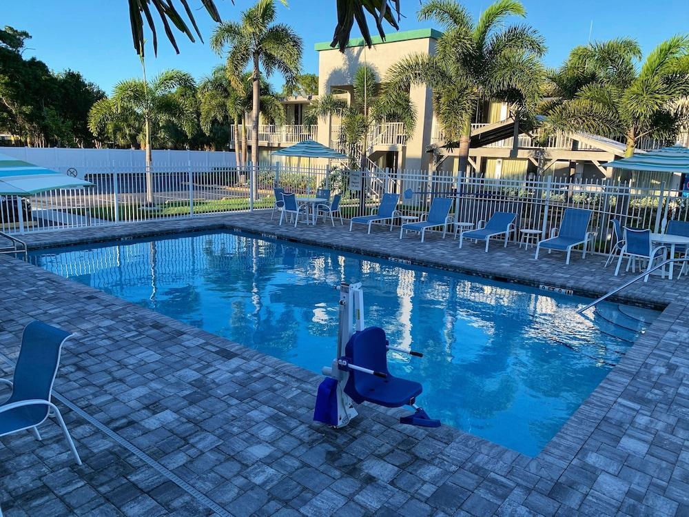 Quality Inn Bradenton - Sarasota North Екстериор снимка