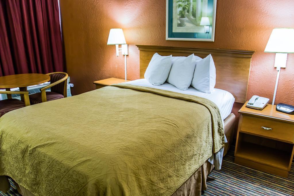Quality Inn Bradenton - Sarasota North Екстериор снимка