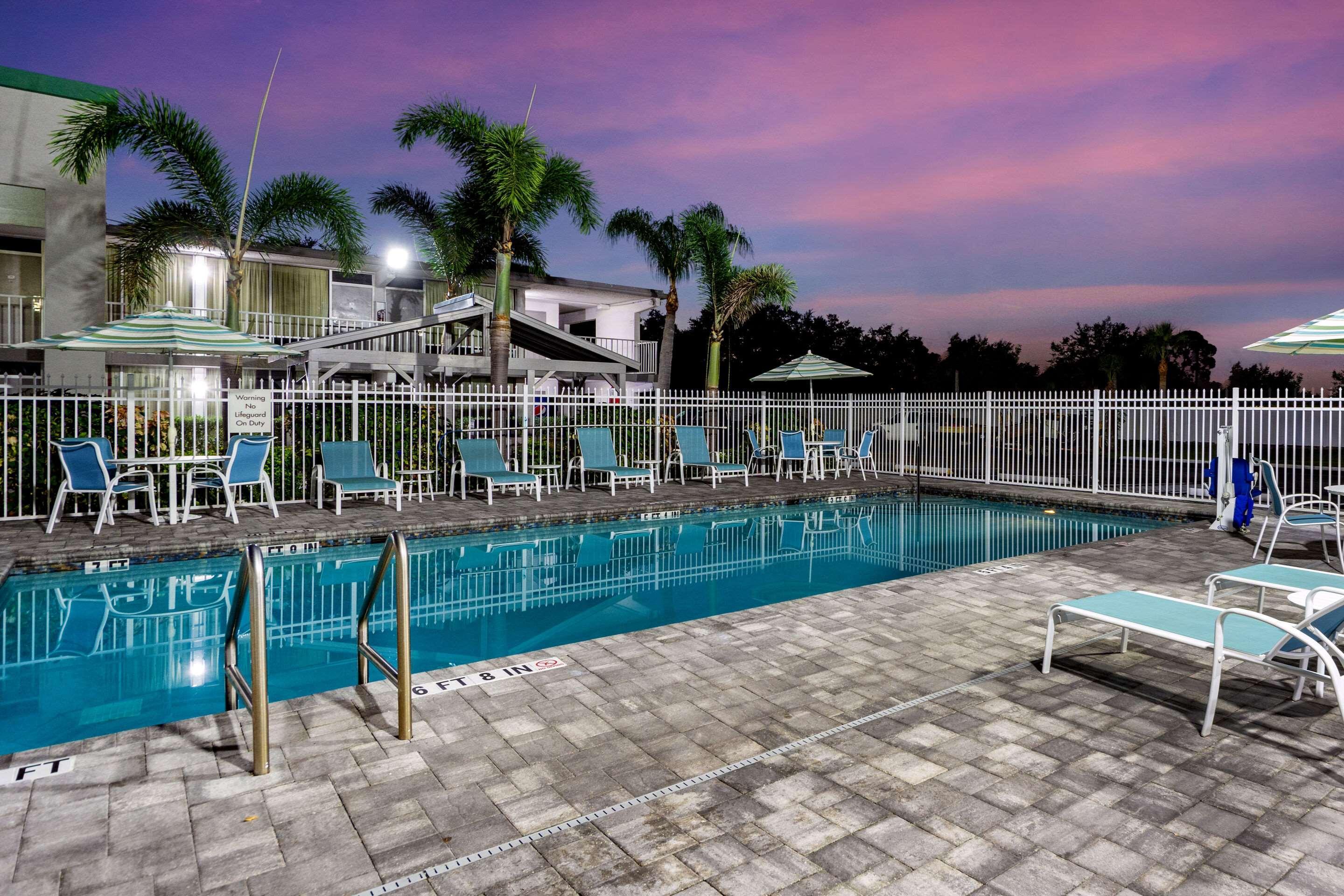 Quality Inn Bradenton - Sarasota North Екстериор снимка
