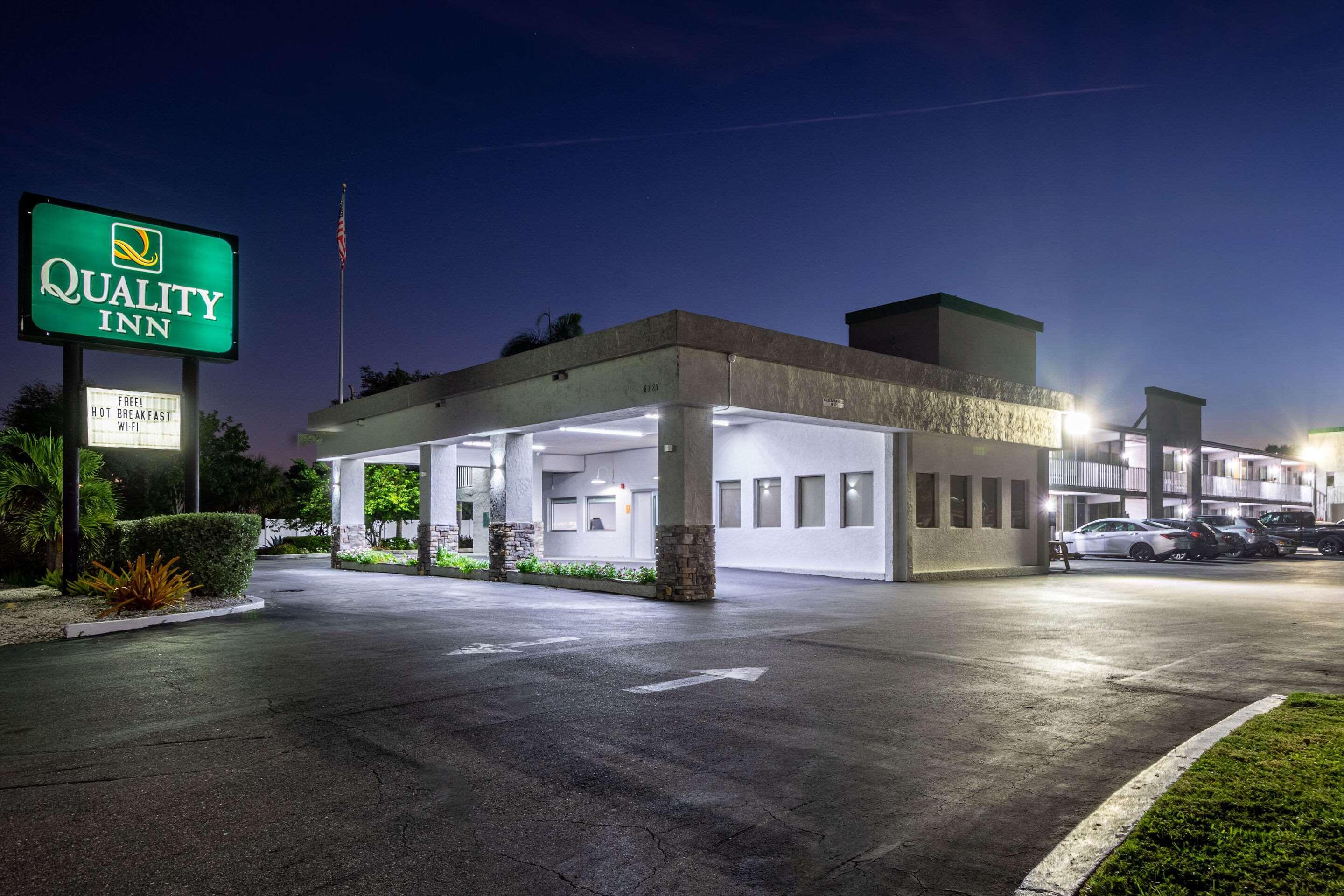 Quality Inn Bradenton - Sarasota North Екстериор снимка